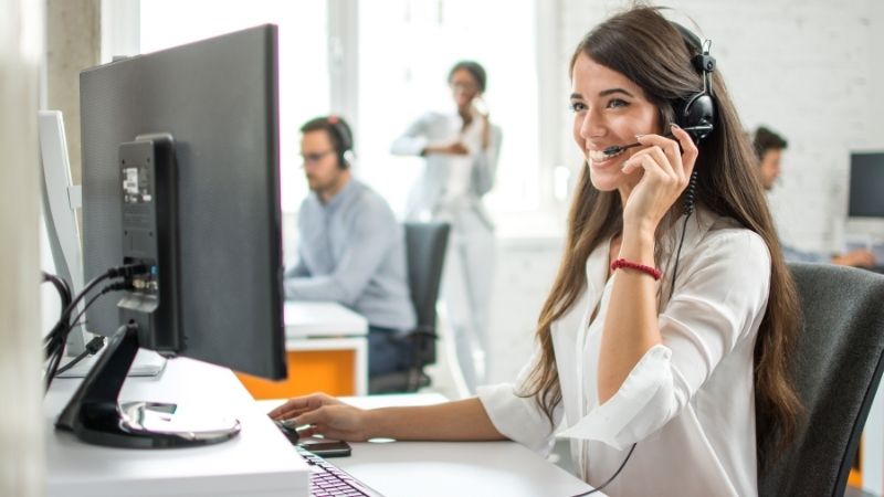 CSKH HDBET Email chuyên gia giải quyết những vấn đề phức tạp